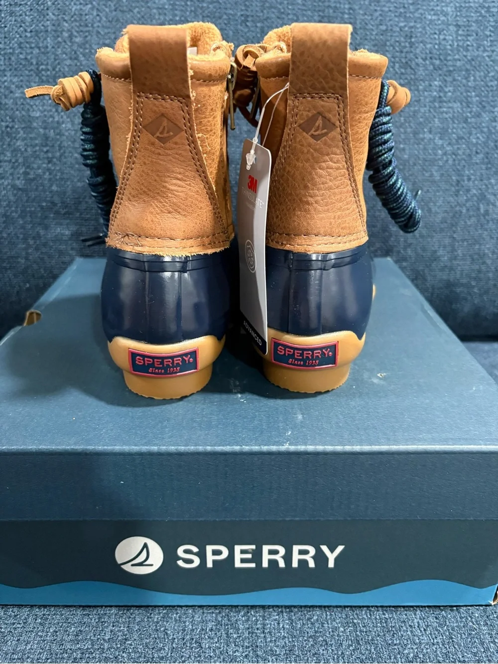 NIB- Women’s Sperry Saltwater Thinsulate Duck Lug Boot, Leather, Waterproof Sz 5